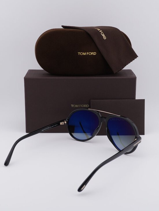 Tom Ford Aalto FT1210 01B Aviator Sunglasses - Shiny Black/Smoke Gradient main image 8